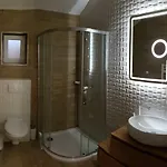 Roko Kolinda Apartamento