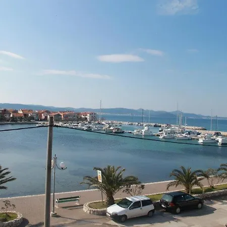 Roko Kolinda ביבינייה