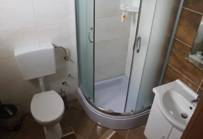 アパート Roko Kolinda *