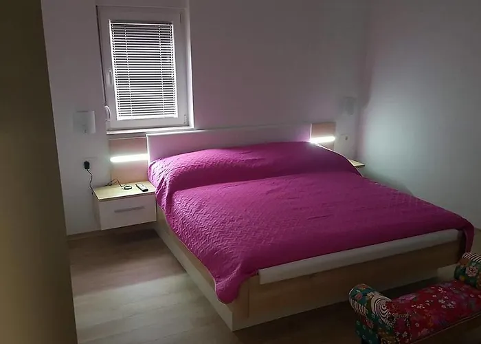 Roko Kolinda ビビニェ