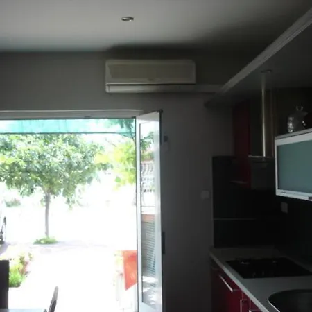 Apartments Roko Kolinda Апартаменты Бибинье