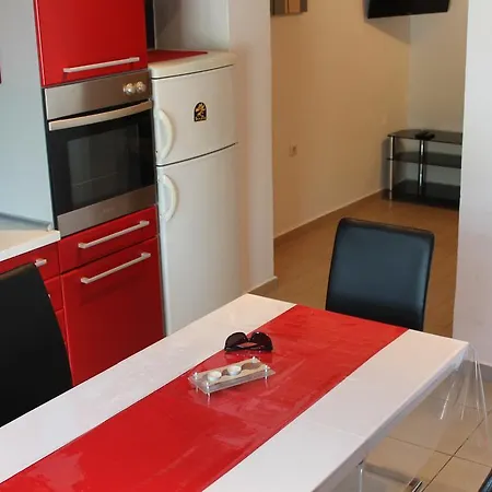 Apartments Roko Kolinda