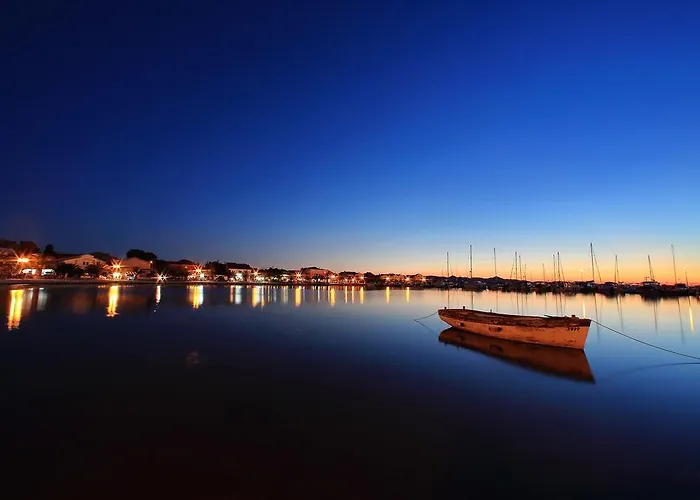 아파트 Roko Kolinda 비빈제