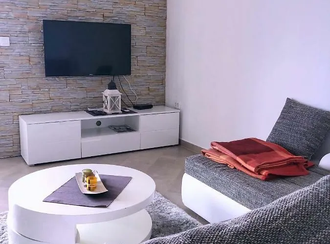 Roko Kolinda Apartamento *